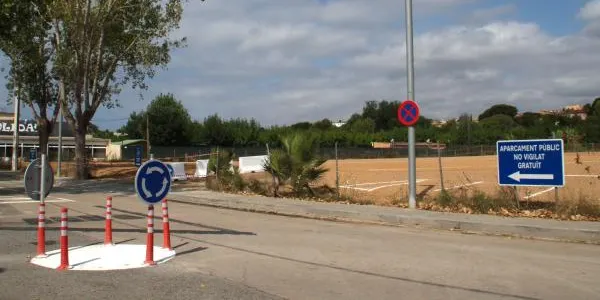 Altafulla compta amb un nou aparcament dissuasori a l'accés a Baix a Mar que permetrà descongestionar el barri marítim