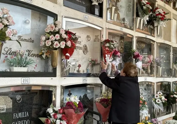 El cementiri amplia l'horari per Tots Sants