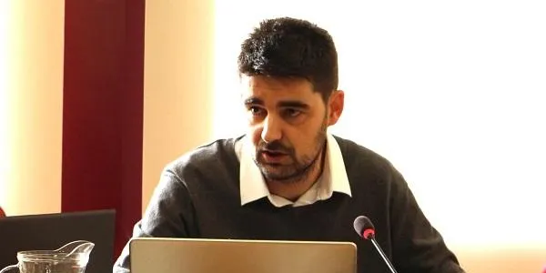 Jordi Molinera: “si un càrrec electe en l’exercici de les seves funcions requereix d’assessorament jurídic, l’ha de tenir”.