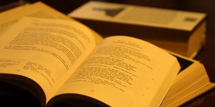 La biblioteca celebra el Dia de la Poesia