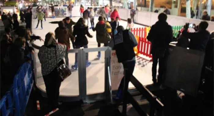 Últim cap de setmana per patinar a la pista de gel