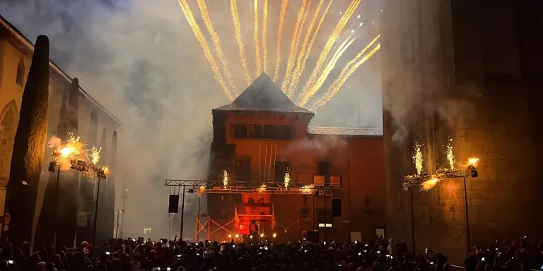 Recta final de la Festa Major de la Seu d'Urgell després del retorn del Correfoc