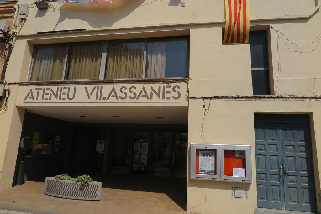 L’Ajuntament compra el teatre de l’Ateneu Vilassanès