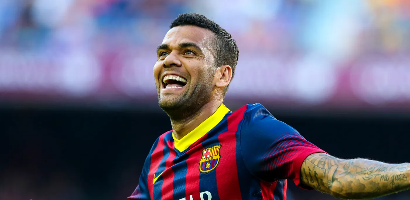 Dani Alves serà presentat oficialment dimecres a porta oberta (14h)
