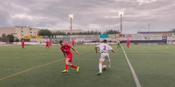 El Roda suma un punt en la visita a l’Amposta (0-0)