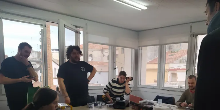 Bona participació al taller de pintura de miniatures organitzat per l'associació Dodecaedre al Calisay