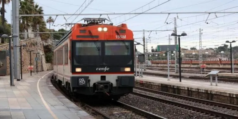 Renfe vol ampliar la freqüència dels trens de Regionals entre Tarragona i Barcelona