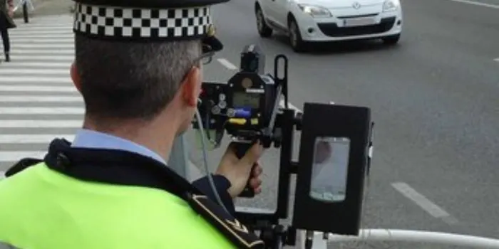 La Policia Local inicia una campanya de control de velocitat que s’allargarà fins al 16 de maig