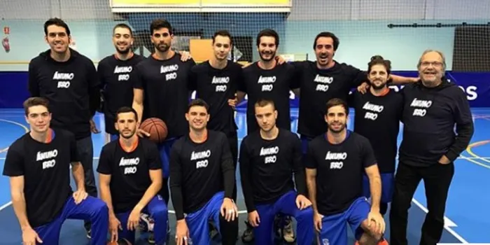 El sènior masculí de bàsquet torna als entrenaments pendent encara del possible ascens