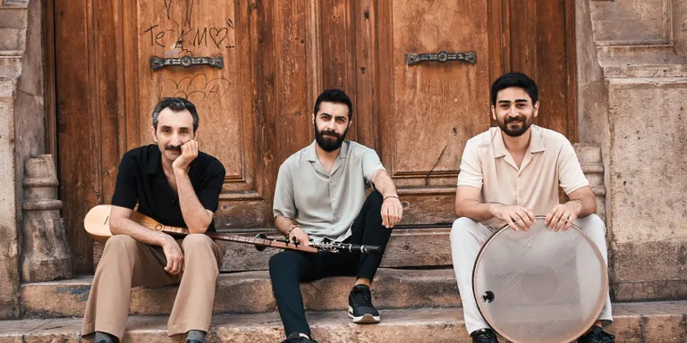 DEMÉSENLLÀ 824: Ali Dogan Gonultas