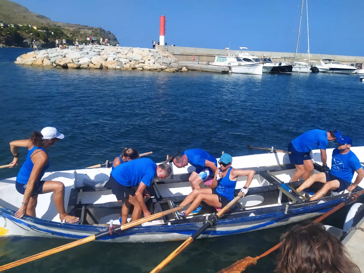 El Vent d’Estrop Cambrils participa en una regata per potenciar el llagut català a l’Alt Empordà i la Catalunya Nord