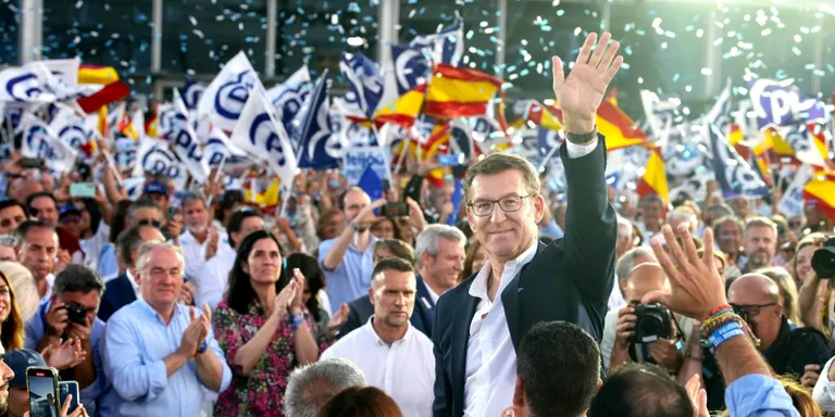 El PP guanya les eleccions però amb una victòria insuficient per governar amb tranquil·litat