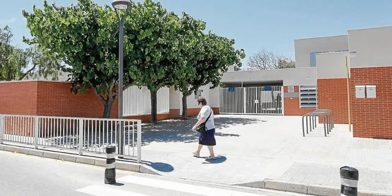 La vaga del professorat marca a el retorn a les aules dels alumnes de Cambrils