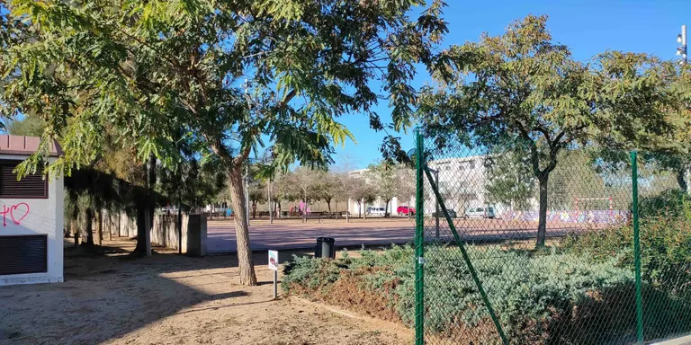 El primer 'Xerrem' de l'alcalde, a la plaça Maria Mercè Marçal
