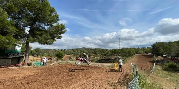 El catllarenc Bruno Miró s’imposa en la tercera prova del Campionat de Catalunya de Motocròs a Salomó