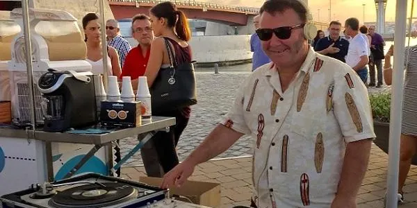 HHFunky amenitzarà l’hora del vermut del IV Pleamar Vintage Market d’Altafulla