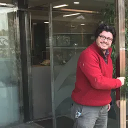 Entrevistes de la Justa del 8/2/2022 — Aula verda a la deixalleria, urbanisme (Garrofers–Bòbila–Escales), zona blava i rumb polític a Sant Just - episode art