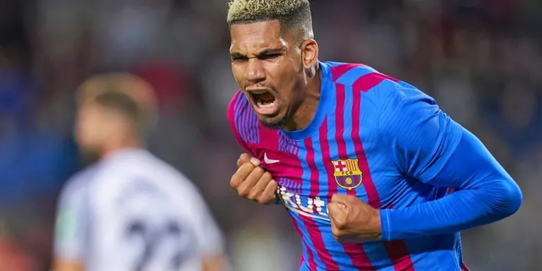 Araujo fins al 2026