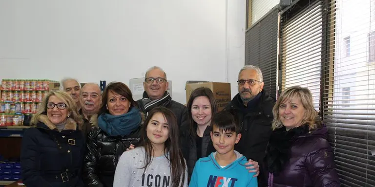 El Tió Solidari de l'Escola Albert Vives recull 400 quilos d'aliments