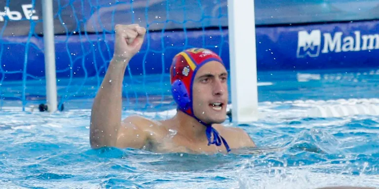 El CNAB s'imposa al primer partit de quarts de final de Champions (11-9)