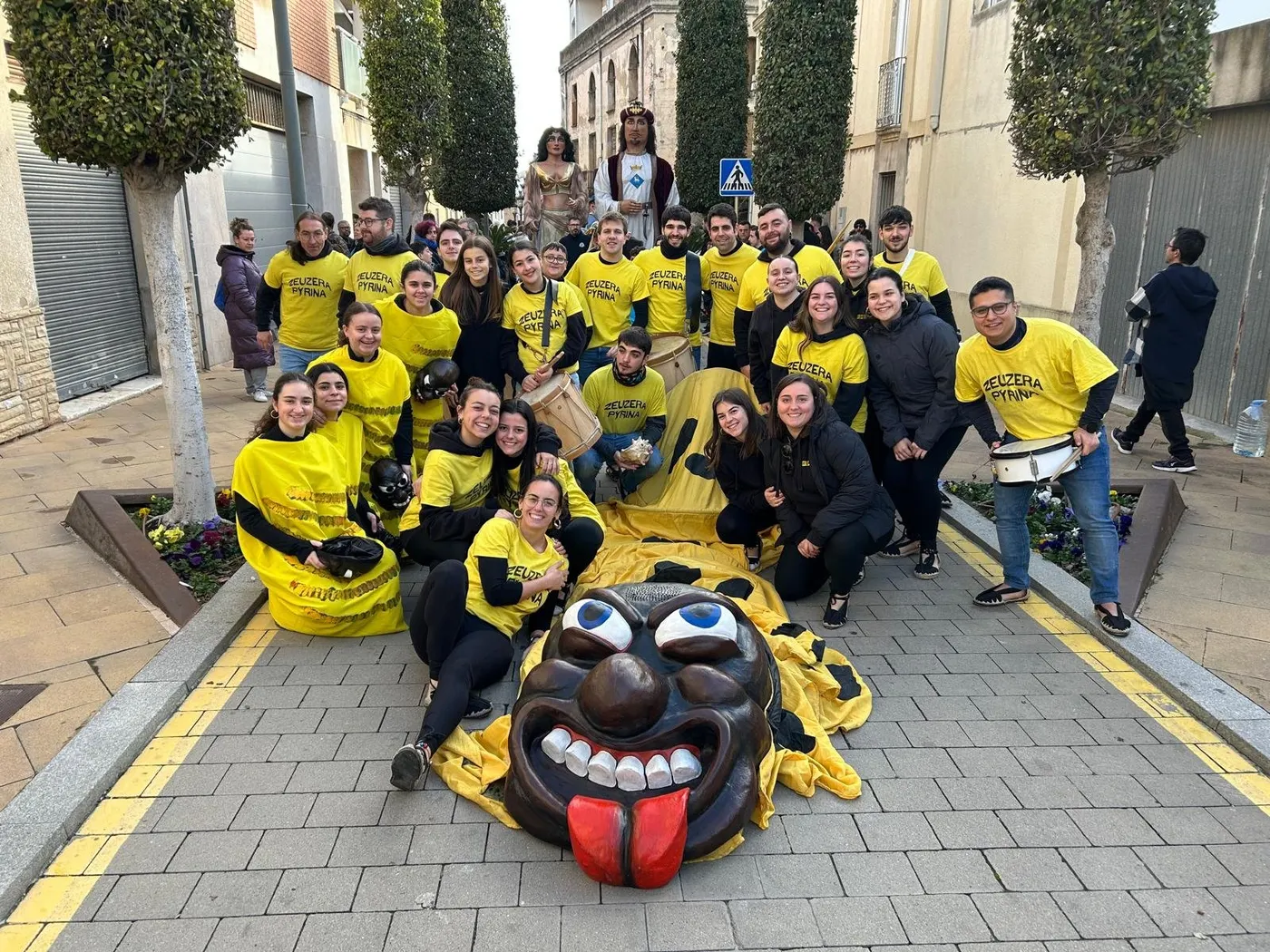 L'Embruix s'ho passa bé a Vila-seca i a la Pobla
