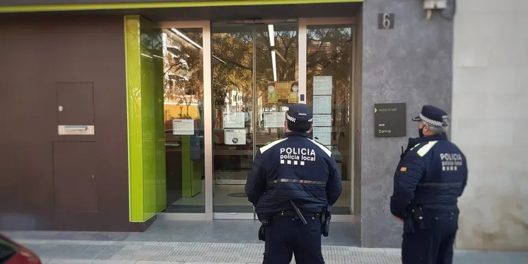 Jubilats que retiren en efectiu la pensió: atenció amb els lladres