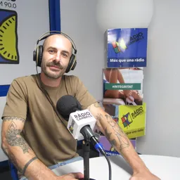 Peix de bateig. Capítol 34: 'Macedònia musical, volum 34'. Amb Frank de la May - episode art