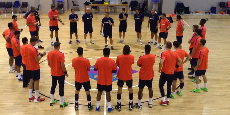 El Barça Lassa d'handbol prepara novament la temporada a Encamp