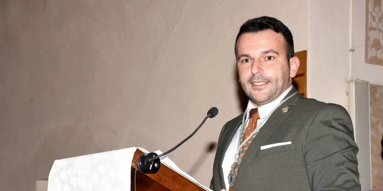 Mario Moreno és el nou president de la Hermandad del Rocío de Pineda