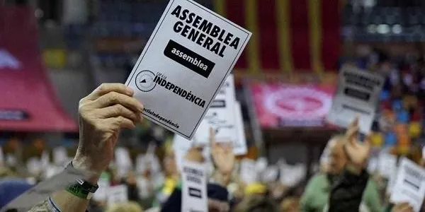 Neus Esbrí: “Si els vots a favor de la independència superen el 50%, evidentment hem de fer cas del mandat democràtic”