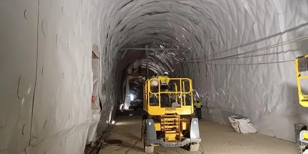 Les obres del túnel ferroviari de Roda de Berà avancen a bon ritme i s'han executat en un 70%