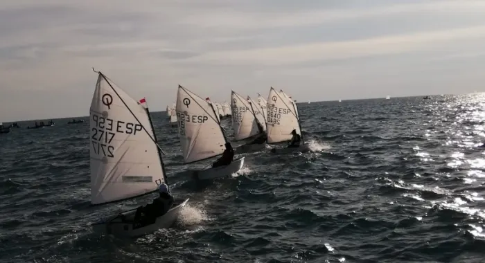 Els regatistes van competir aquest passat cap de setmana en aigües de Salou ( Foto: Club Nà utic d