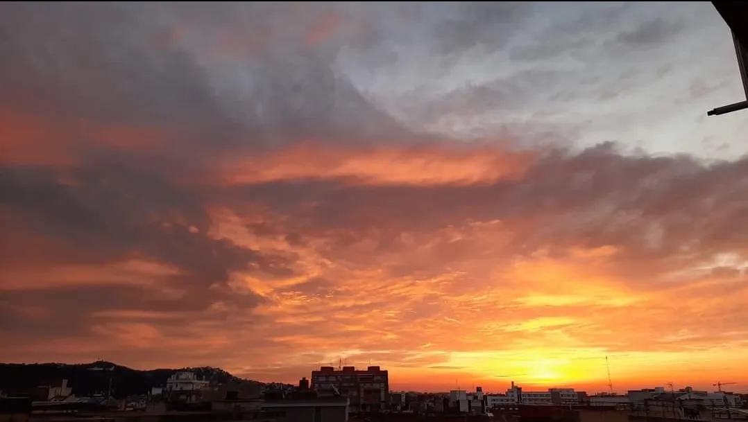 Ambient més fresc i amb núvols a l'espera del bon temps.