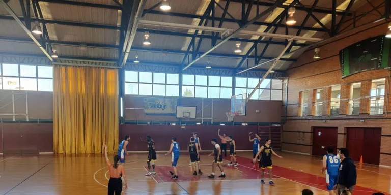 Els equips del CB Cambrils acaben l’any amb victòria