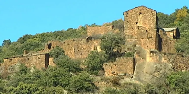 Llum verda a la reconstrucció de l'antic nucli de Llirt