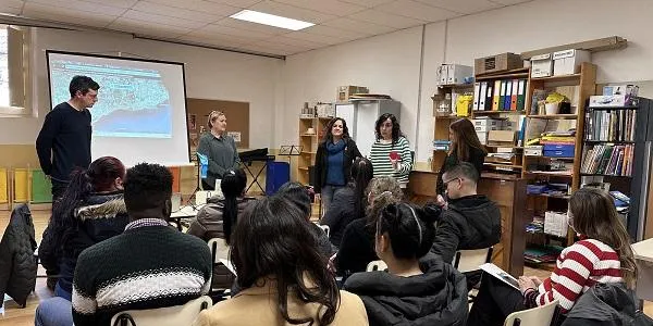 El Servei de Primera Acollida de Torredembarra i la Fundació Gentis ofereixen un nou curs integral a nouvinguts