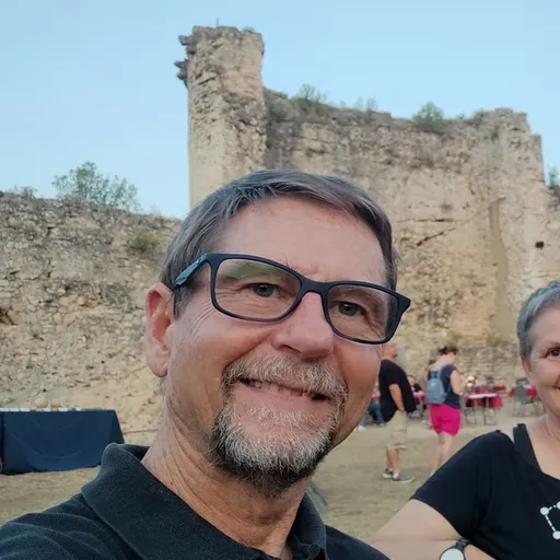 Entrevista a Carles Schnnabel, responsable del Planetari Fora d'Òrbita.