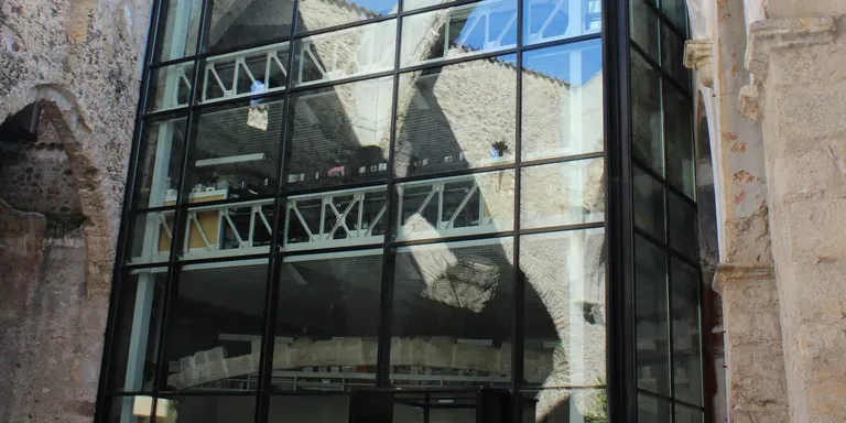 La Biblioteca Sant Agustí ajorna fins al 2021 la celebració del seu 25è aniversari