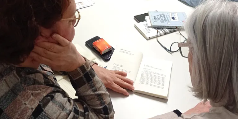 Dolors Guàrdia impartirà un taller de lectura i escriptura sobre les relacions maternofilials a la biblioteca