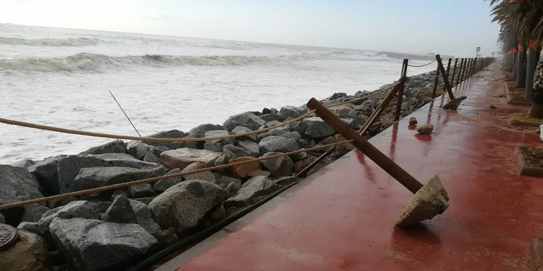 El passeig Marítim de Vilassar de Mar continua tancat fins a nou avís