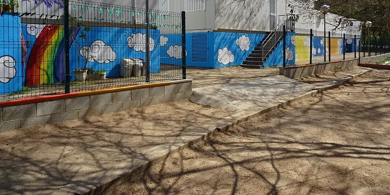 Els comuns demanaran al Parlament que es construeixi l’Escola del Bosc i que sigui també institut