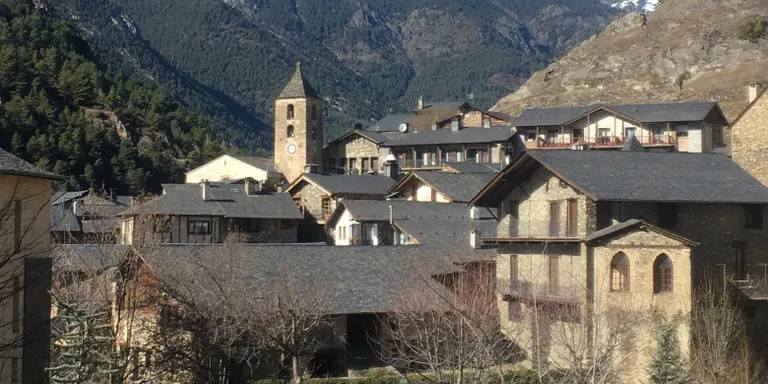 Un conductor andorrà bat el rècord mundial d'alcoholèmia en un control viari