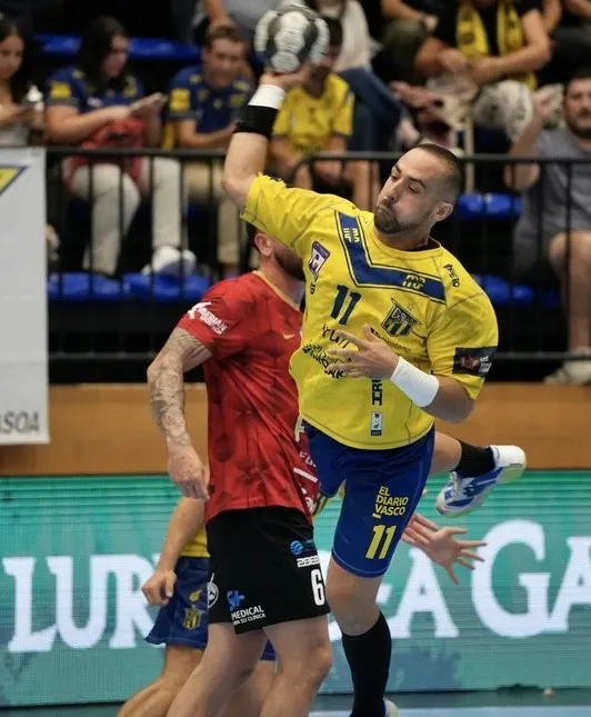 IRUDEK BIDASOA IRUN RECUPERA EL PULSO ANTES DEL VIAJE A LIMOGES