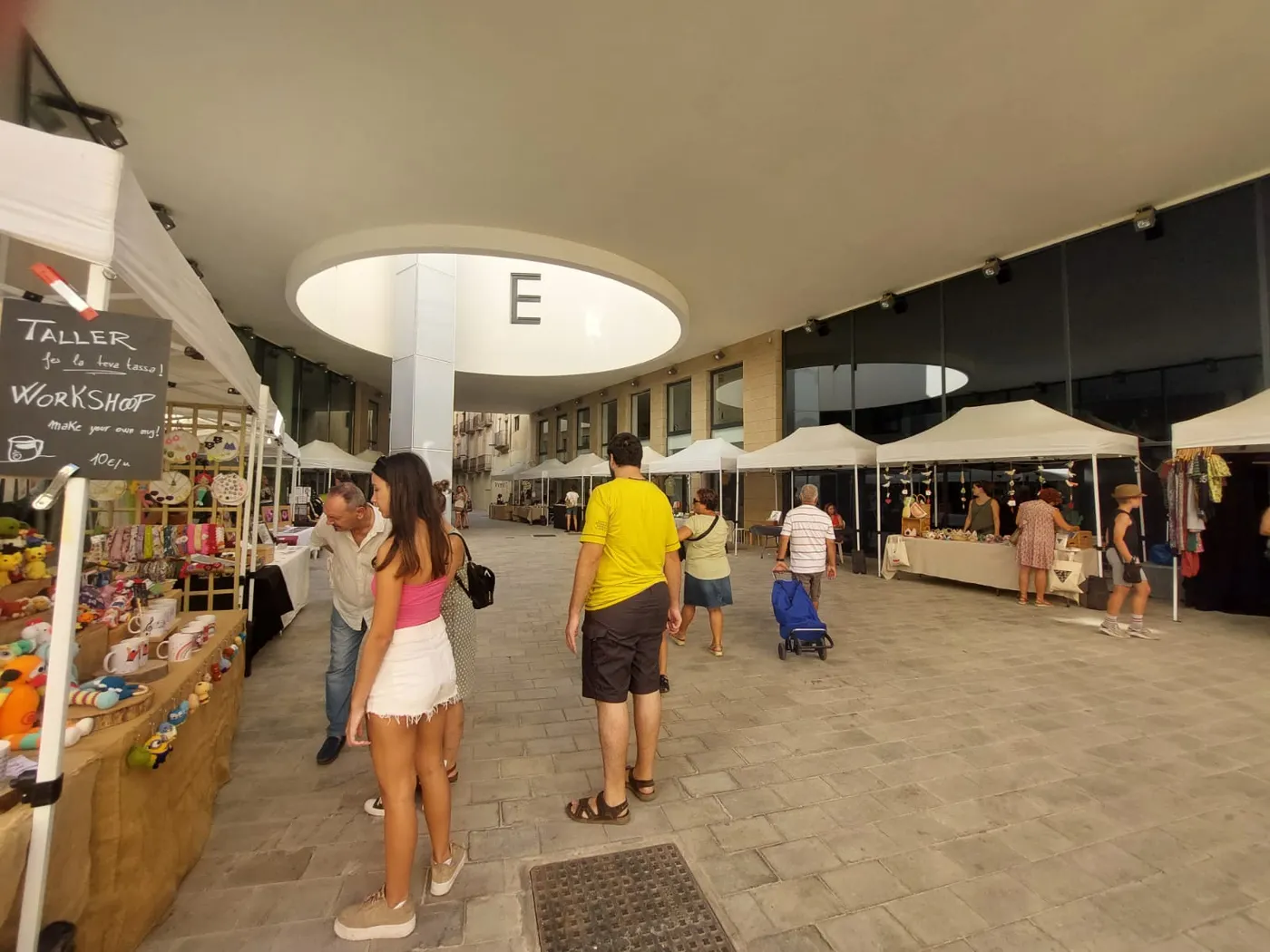 Torna el Mercat d’Art Jove d’Estiu de Valls