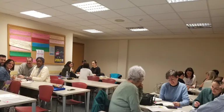 El Consorci per a la Normalització Lingüística impartirà sis cursos presencials de català a Cambrils
