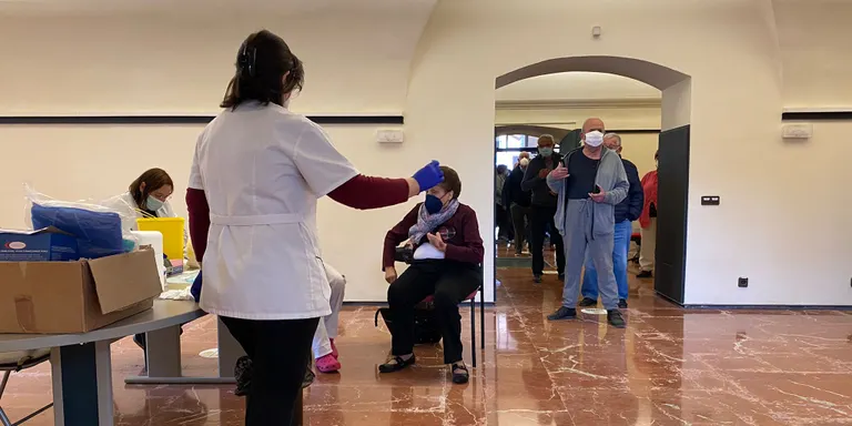 La quarta vacunació comença al Morell pels més grans