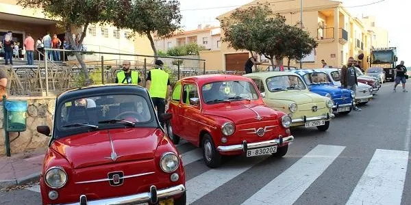 Trenta-cinc vehicles clàssics recorreran Altafulla aquest diumenge