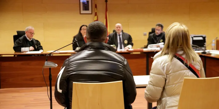 2 anys de presó per violació a l'acusat de treure's el preservatiu sense consentiment a Lloret de Mar