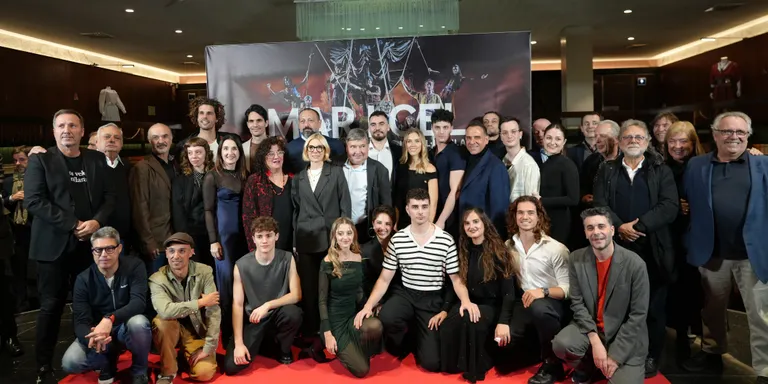 'Mar i cel' arriba a la pantalla gran amb una narrativa immersiva i la música de l'Orquestra Simfònica del Vallès