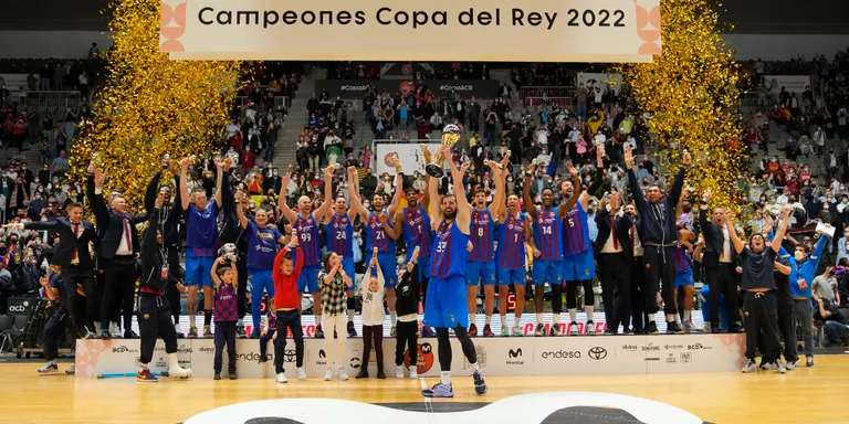 Una Copa que val or